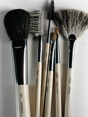 LASH BRUSH -MBX - maribor