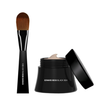 Black Sea® Complexion Correcting Mousse Foundation with Expert Blending Brush
