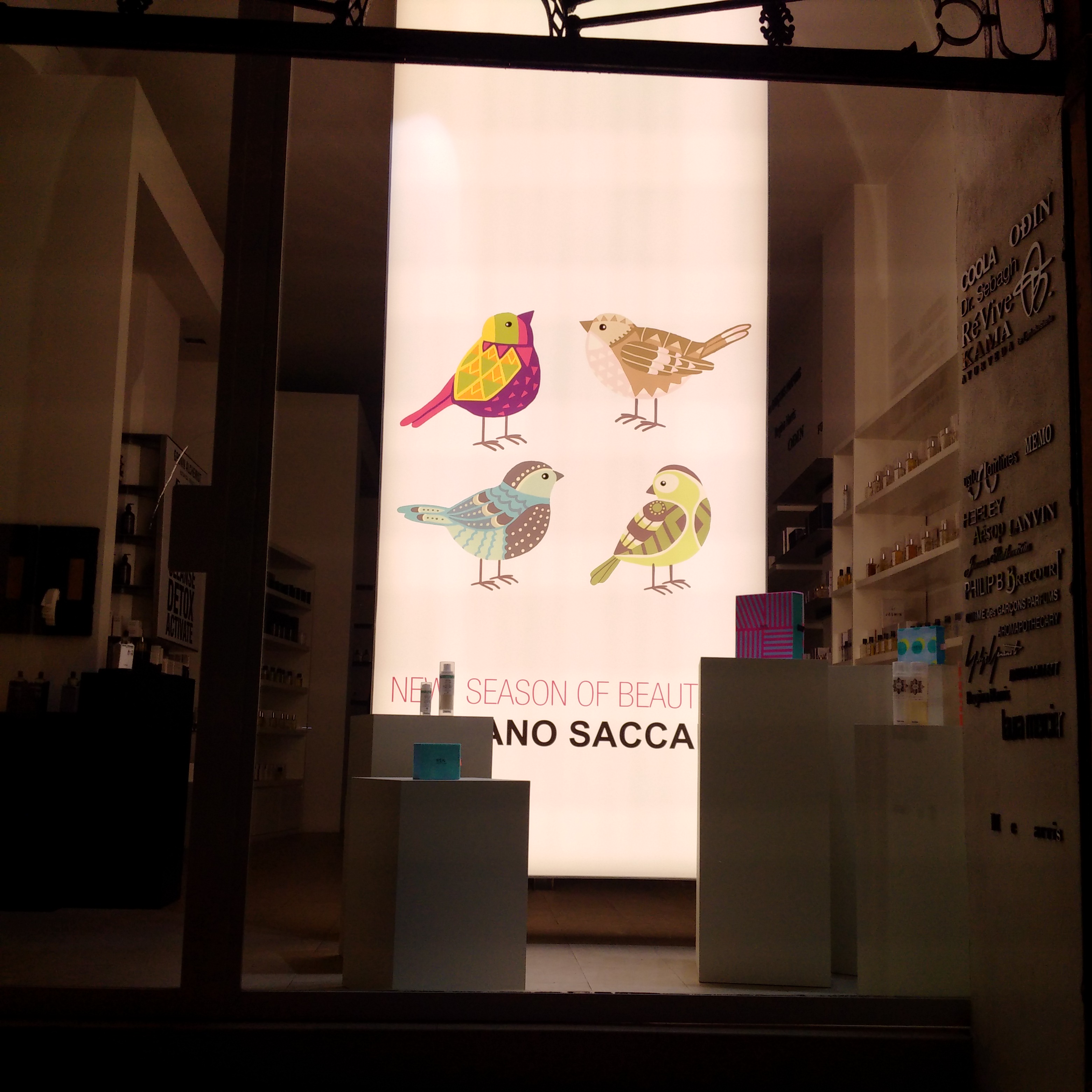 REN SKIN CARE IN THE GARDEN OF BIRDS